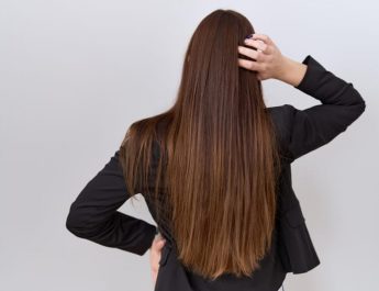 9 Cara Merawat Rambut Panjang untuk Perempuan