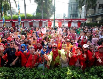 Intip Pameran Koleksi Kebaya Ibu Tien Soeharto di Istora pada Hari Kebaya Nasional