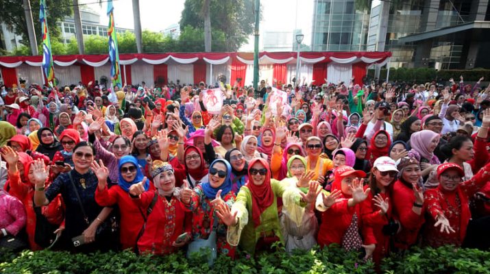 Intip Pameran Koleksi Kebaya Ibu Tien Soeharto di Istora pada Hari Kebaya Nasional