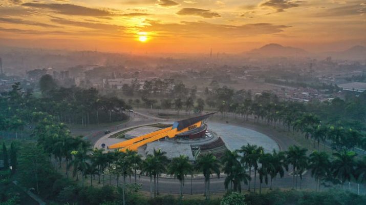 Kota Baru Parahyangan, Destinasi Liburan Unggulan di Kabupaten Bandung Barat