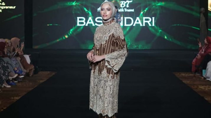 Kreasi Motif dalam Seni Batik Ayu Dyah Andari x BT Batik Trusmi