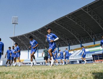 Persiapan Lawan PSM, Persib Terus Berlatih selama Jeda Internasional