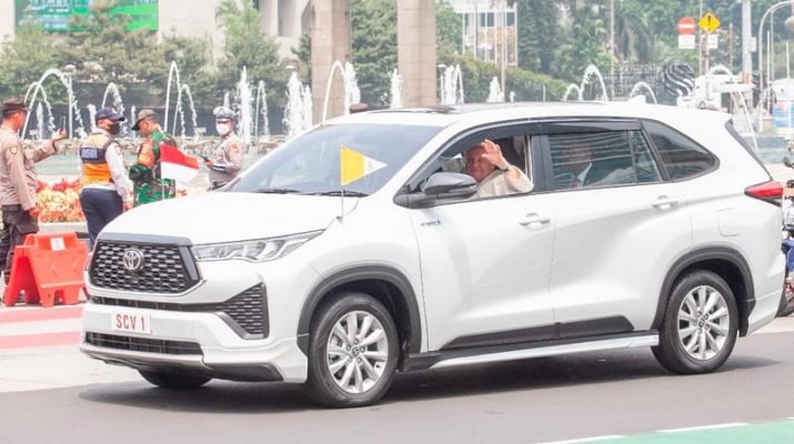 Dipakai Paus Fransiskus di Jakarta, Ini Spesifikasi Kijang Innova Zenix