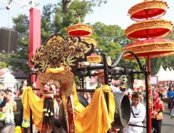 Puluhan Ribu Orang Hadiri Parade Gotong Toapekong di Tangerang