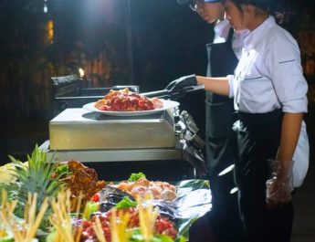 Farm to Table, All You Can Eat Dinner Hidangan organik di Holiday Inn Bandung Pasteur