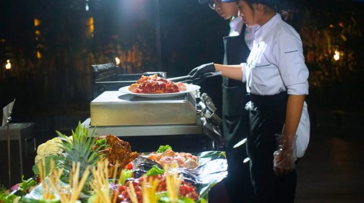 Farm to Table, All You Can Eat Dinner Hidangan organik di Holiday Inn Bandung Pasteur