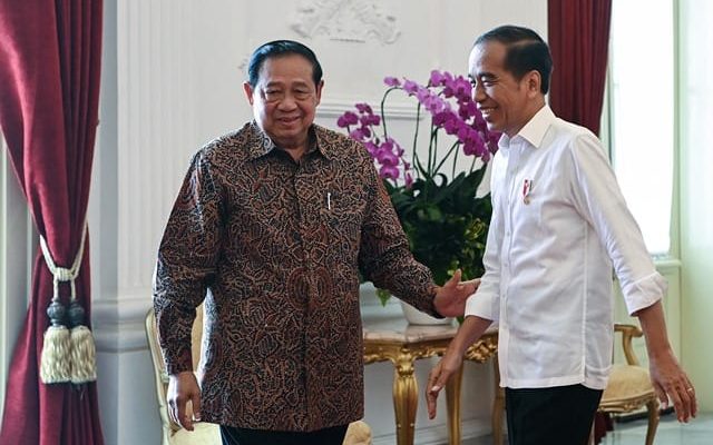 Pengamat Politik Sebut Pertemuan SBY dengan Jokowi agar Transisi Kekuasaan Damai 