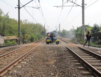 KAI: Jalur Kereta bukan Tempat Bermain