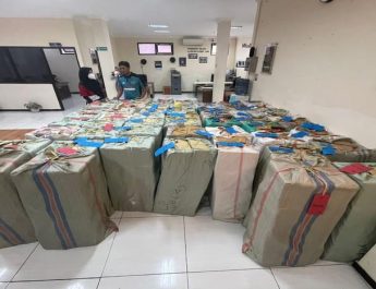 Bea Cukai Jember Menyita 848 Ribu Batang Rokok Ilegal