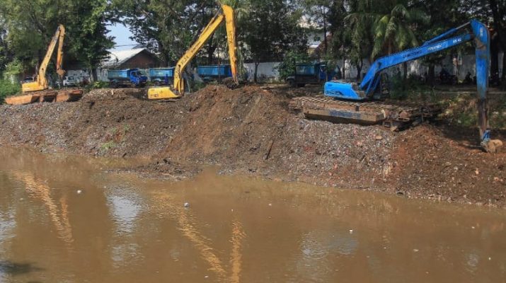 PDIP Desak Normalisasi Sungai Jakarta Dihidupkan Kembali