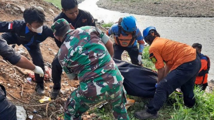 Aksi Polisi di Kali Bekasi Munculkan Dua Persoalan Sekaligus