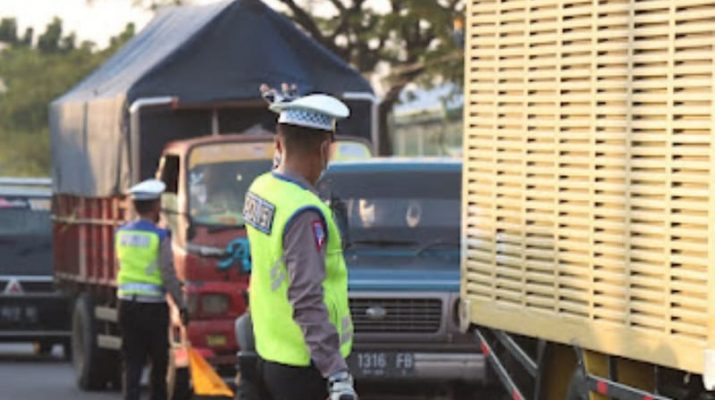 Larangan Angkutan Sumbu 3 saat Libur Nasional Dikaji Ulang