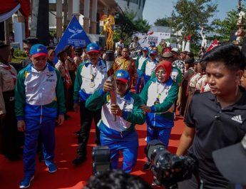 Pawai Obor Peparnas 2024 Berakhir di Solo