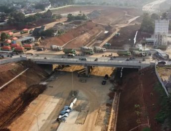 Polsek Serpong Selidiki Penemuan Tulang Manusia di Pinggir Jalan Tol