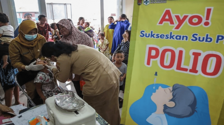 Daerah Diminta Kejar Cakupan Vaksinasi Polio Minimal 95%