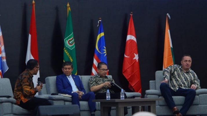 Akademisi Perlu Respons Permasalahan Global