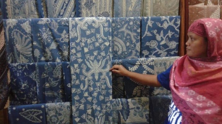 4 Batik Termahal di Indonesia: Dari Motif Cirebon Hingga Hokokai