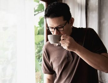 Ini Tips Aman Minum Kopi untuk Penderita GERD