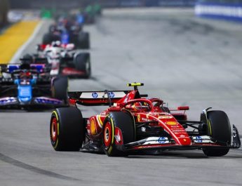 Carlos Sainz Ingin Raih Kemenangan Sebelum Tinggalkan Ferrari