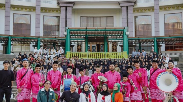 Cultural Festival CBSA UI 2024 Ajak Mahasiswa Bisnis Kreatif Kenali Budaya Betawi