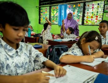 Sekolah Gratis 2025, DPRD Pastikan Pendidikan Masuk Prioritas APBD Jakarta