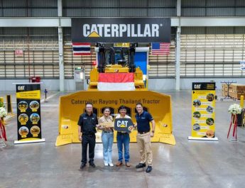 Trakindo Terpilih Jadi Dealer Caterpillar yang Distribusikan Truck Type Medium Edisi Spesial