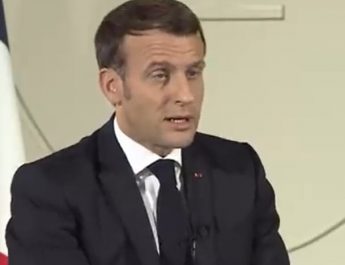 Emmanuel Macron Dukung Penangguhan Kirim Senjata untuk Israel