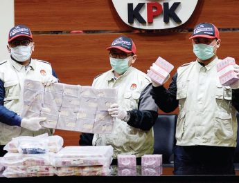 Fulus Rp10 Miliar Hasil OTT di Kalsel Terkait Suap