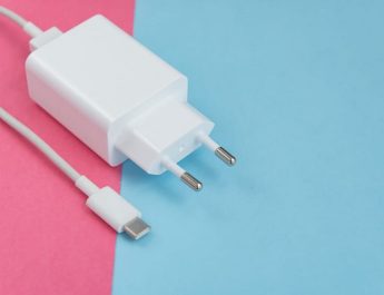 9 Tips Menyimpan Kabel Casan HP agar tidak Cepat Rusak