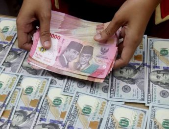 Rupiah Menguat Jelang Rilis Indeks Kepercayaan Konsumen