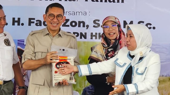 Fadli Zon Apresiasi Inovasi Budi Daya Padi di Kabupaten Bandung