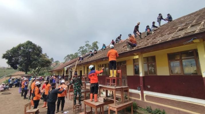 SDN 3 Barusari Dibangun Ulang, Yayasan Bakti Barito Gunakan Material Daur Ulang