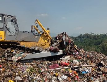 TPA Sarimukti Kelebihan Kapasitas, Bandung Barat Siapkan Mesin Pengolah Sampah