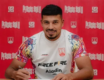 Ricardo ke Brasil Pulihkan Cedera, Pintu Persis Solo Selalu Terbuka Untuknya