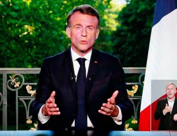 Macron: Embargo Senjata Israel Solusi Hentikan Konflik Timur Tengah