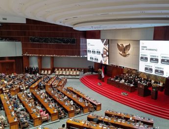 Rapat Paripurna DPR Hanya Dihadiri 364 Anggota