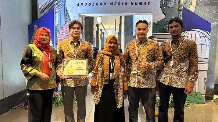 UPI Bandung Raih Penghargaan di Anugerah Media Humas Kominfo