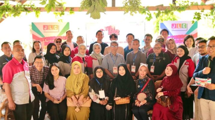 JNE Menggelar JLC Member Gathering 2024 di Bandung