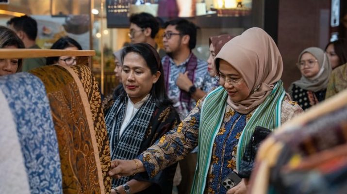 Dorong Pertumbuhan UMKM Sektor Kriya, Kementerian BUMN Gelar “BerKRIYAsi” di Jakarta dan Makassar