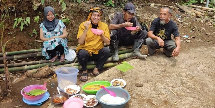 Pasangan Calon Wali Kota Tasikmalaya Bagikan Sembako, Bawaslu belum Terima Laporan