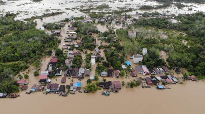 BNPB Terjunkan Tim Distribusi untuk Korban Banjir yang Rendam 32 Desa di Kalteng