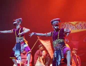 Festival Budaya Panji Hari ke-2, Ritus Tari Topeng Tampil