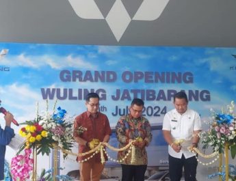 Wuling Gandeng PT Pegasus Prima Sakti Resmikan Diler 3S di Jatibarang