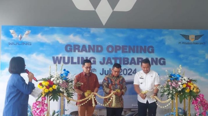 Wuling Gandeng PT Pegasus Prima Sakti Resmikan Diler 3S di Jatibarang