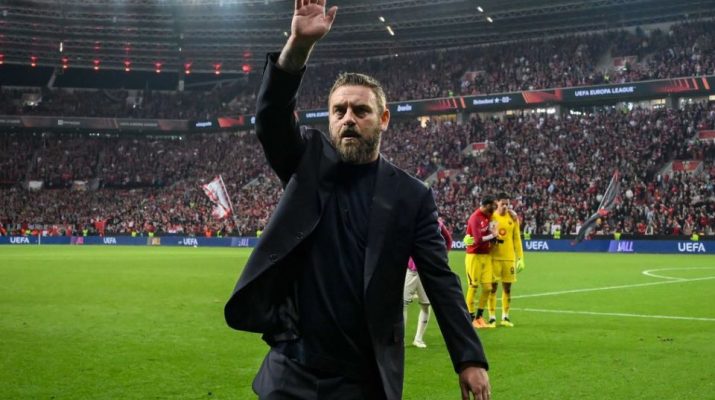 Pemain AS Roma Terkejut dengan Kabar Pemecatan De Rossi