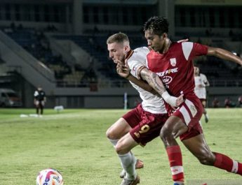 Persis kalahkan Borneo FC 3-2