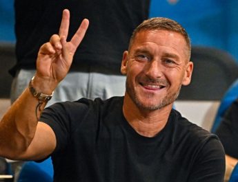 Tak Diberi Jabatan di AS Roma, Totti Sindir Mantan Klubnya