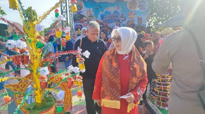 Kunjungi Festival Pasir Padi, Promosikan Budaya dan Wisata Pangkalpinang