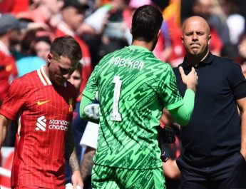 Pelatih sebut Alisson mungkin absen lama karena cedera