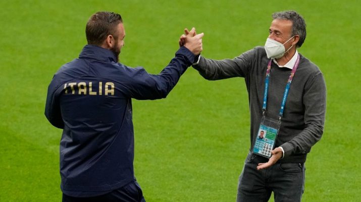 Luis Enrique Berikan Dukungan untuk De Rossi